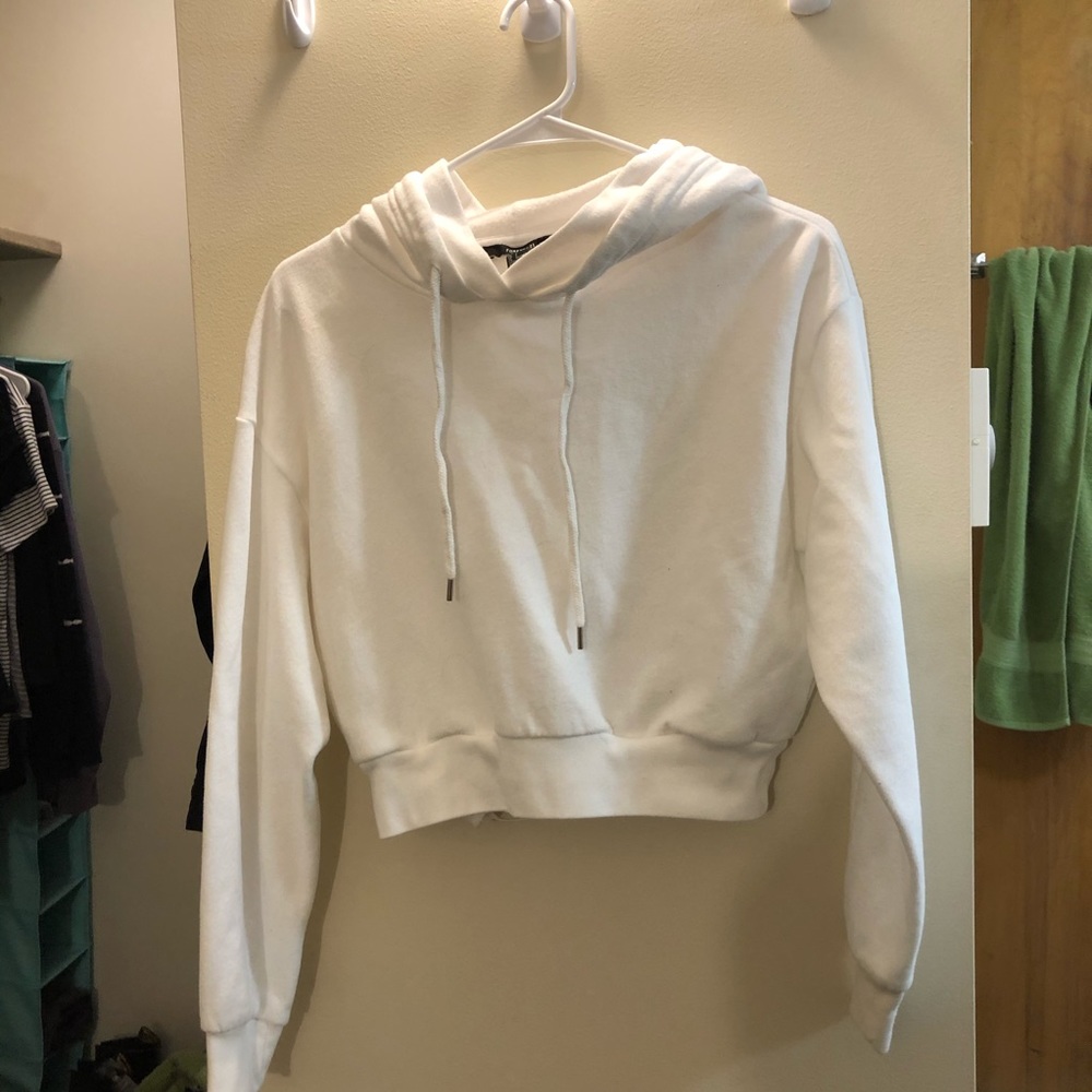 FOREVER 21 CROPPED HOODIE